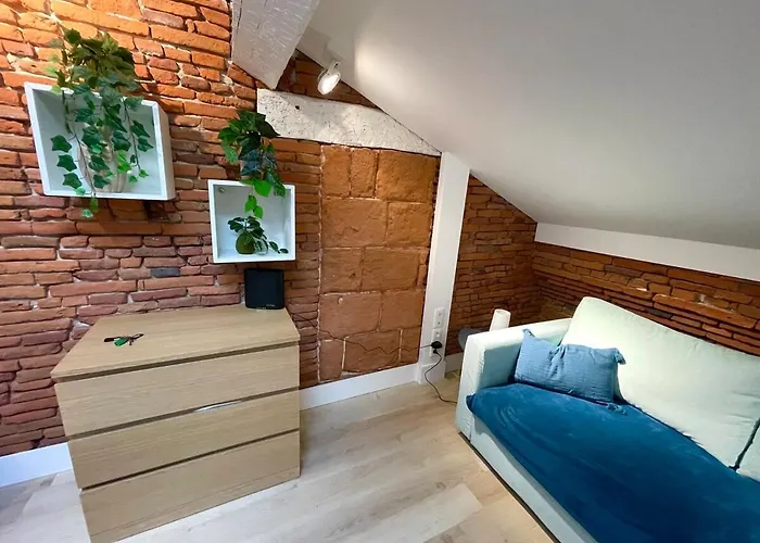 Capitole Hyper-centre, Mezzanine & Confort